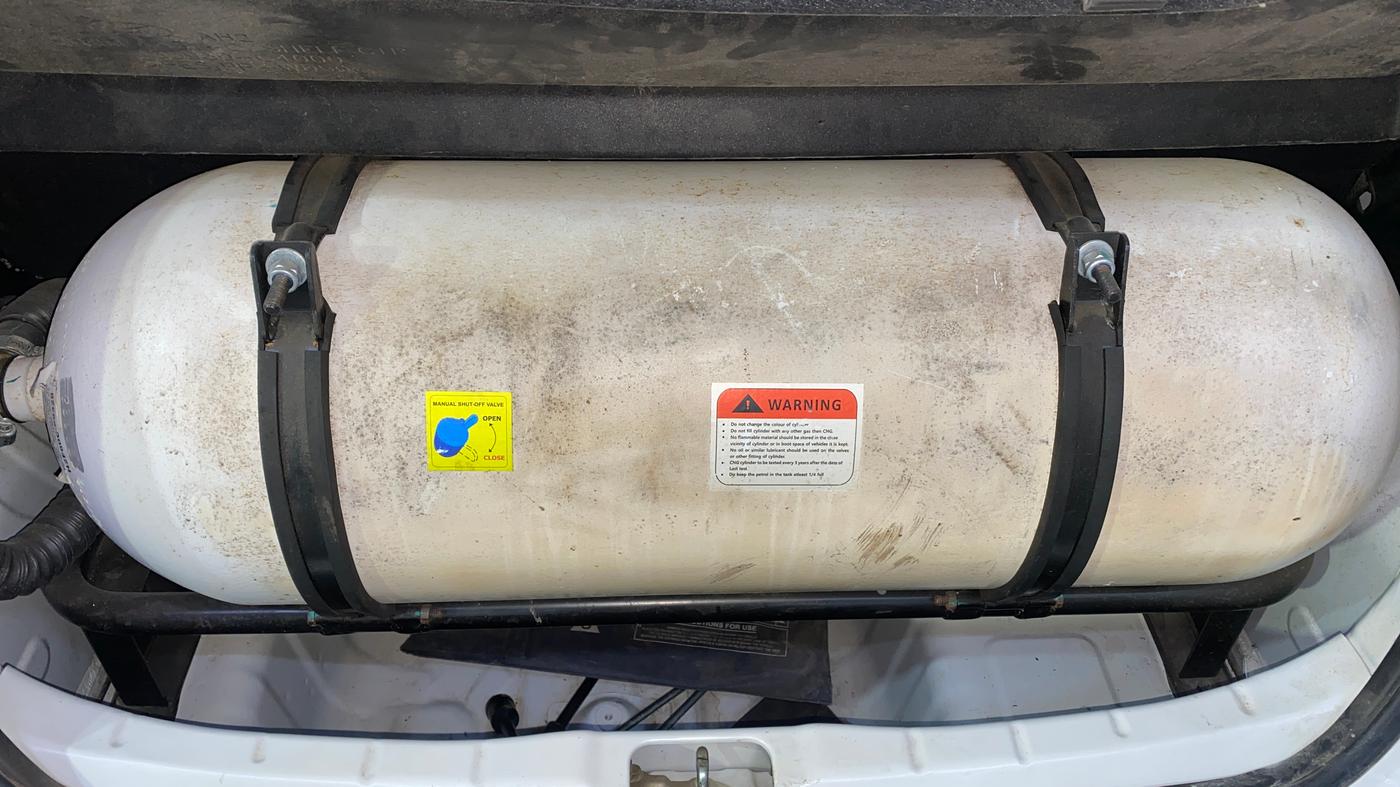 2022 Hyundai NEW SANTRO SPORTZ EXECUTIVE MT CNG, CNG, Manual, 25,566 km, Boot Inside
