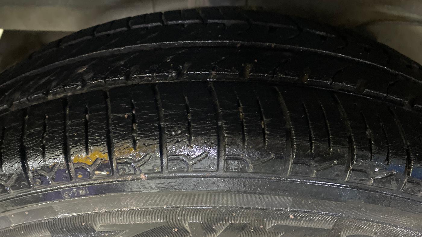 2022 Hyundai NEW SANTRO SPORTZ EXECUTIVE MT CNG, CNG, Manual, 25,566 km, Right Rear Tyre Tread