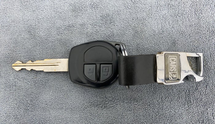 2013 Maruti Swift Dzire VXI, Petrol, Manual, 65,536 km, Key Close Up