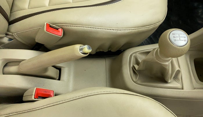 2013 Maruti Swift Dzire VXI, Petrol, Manual, 65,536 km, Gear Lever