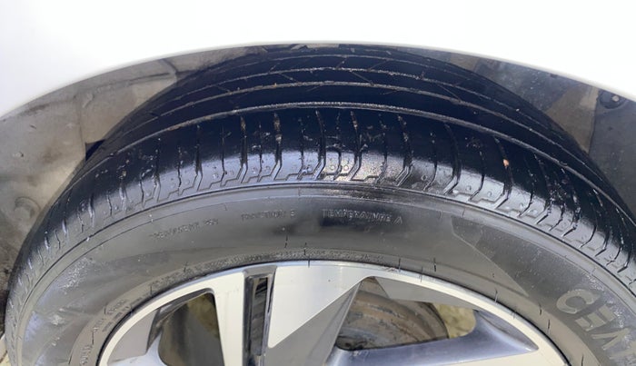 2022 Hyundai NEW I20 ASTA (O) 1.5 CRDI MT, Diesel, Manual, 32,962 km, Left Rear Tyre Tread