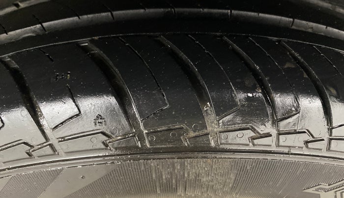 2024 Hyundai EXTER  SX 1.2 AMT, Petrol, Automatic, 16,371 km, Left Rear Tyre Tread