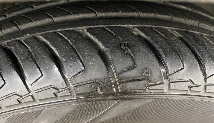 2024 Hyundai EXTER  SX 1.2 AMT, Petrol, Automatic, 16,371 km, Right Front Tyre Tread