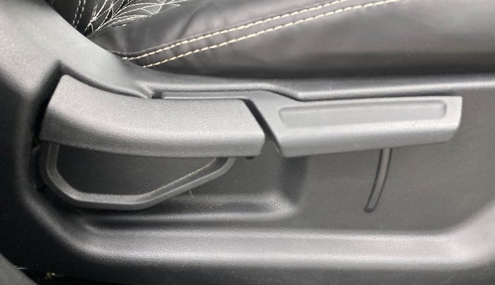 2024 Hyundai EXTER  SX 1.2 AMT, Petrol, Automatic, 16,371 km, Driver Side Adjustment Panel