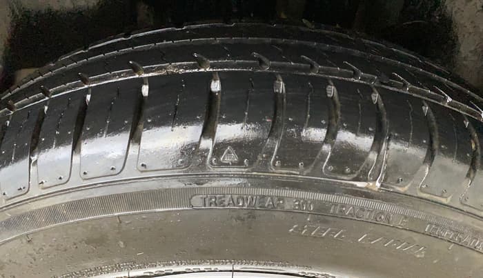 2018 Maruti Swift VXI, Petrol, Manual, 49,509 km, Left Rear Tyre Tread