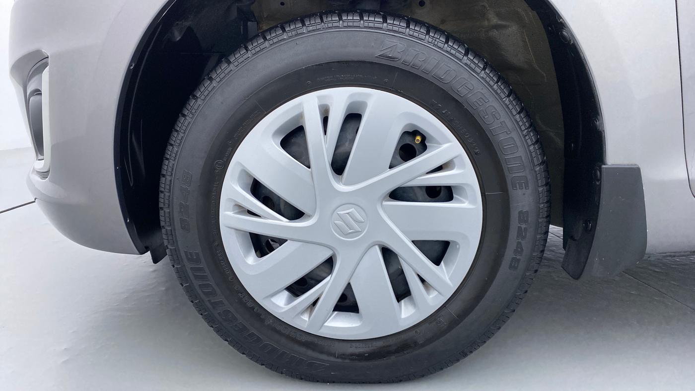 2017 Maruti Swift VDI, Diesel, Manual, 40,255 km, Left Front Wheel