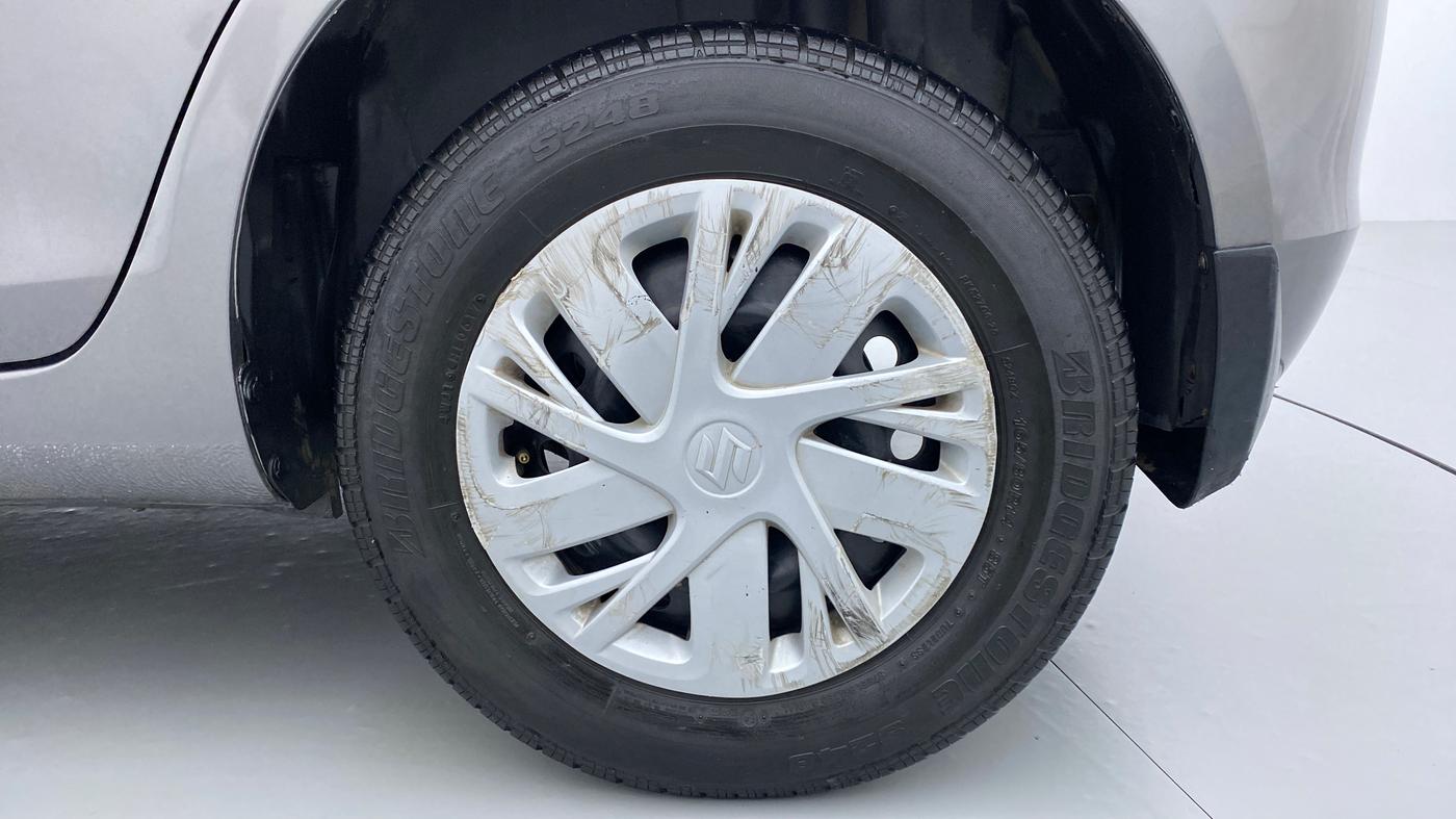 2017 Maruti Swift VDI, Diesel, Manual, 40,255 km, Left Rear Wheel