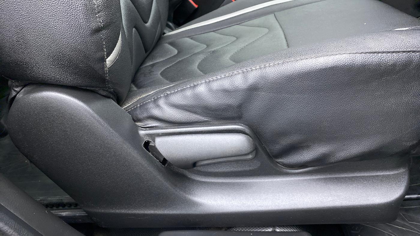 2017 Maruti Swift VDI, Diesel, Manual, 40,255 km, Driver Side Adjustment Panel