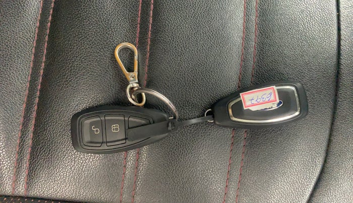 2014 Ford Ecosport TITANIUM 1.5L DIESEL (OPT), Diesel, Manual, 88,890 km, Key Close Up