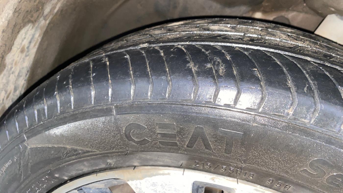 2021 MG HECTOR SHARP 1.5 DCT PETROL, Petrol, Automatic, 67,758 km, Left Front Tyre Tread