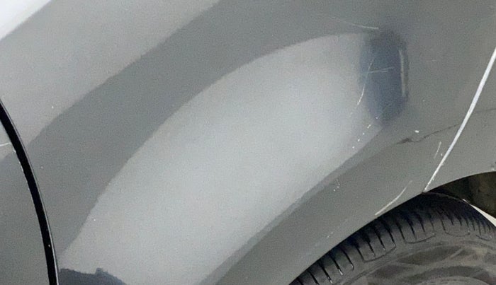 2016 Volkswagen Ameo HIGHLINE1.2L, CNG, Manual, 81,105 km, Left quarter panel - Slightly dented