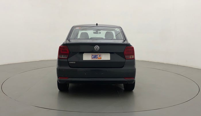 2016 Volkswagen Ameo HIGHLINE1.2L, CNG, Manual, 81,105 km, Back/Rear