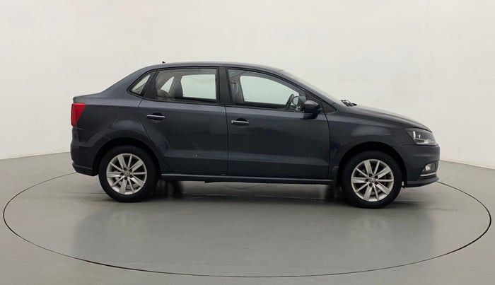 2016 Volkswagen Ameo HIGHLINE1.2L, CNG, Manual, 81,105 km, Right Side