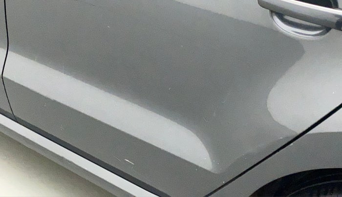 2016 Volkswagen Ameo HIGHLINE1.2L, CNG, Manual, 81,105 km, Rear left door - Slightly dented