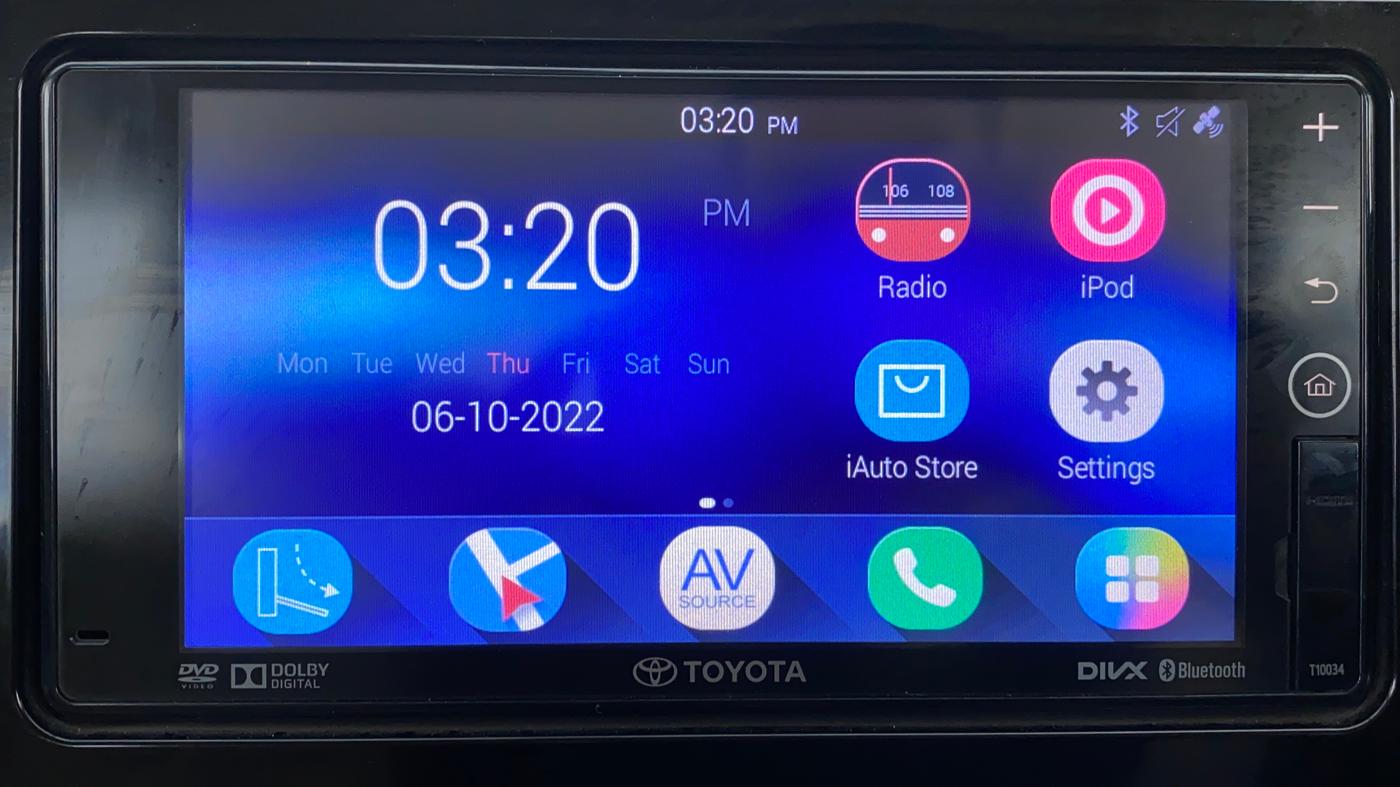 2017 Toyota Corolla Altis GL, Petrol, Manual, 45,060 km, Infotainment System