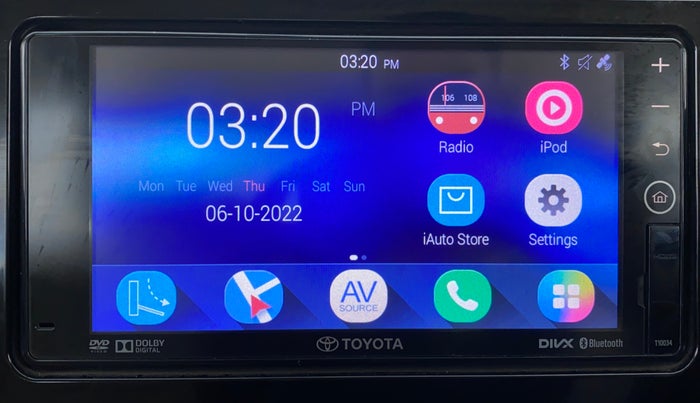 2017 Toyota Corolla Altis GL, Petrol, Manual, 45,060 km, Infotainment System