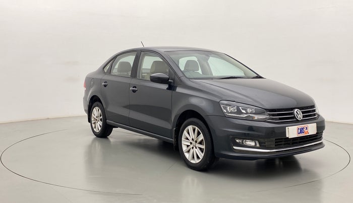 2017 Volkswagen Vento 1.2 TSI HIGHLINE PLUS AT, Petrol, Automatic, 69,593 km, Right Front Diagonal