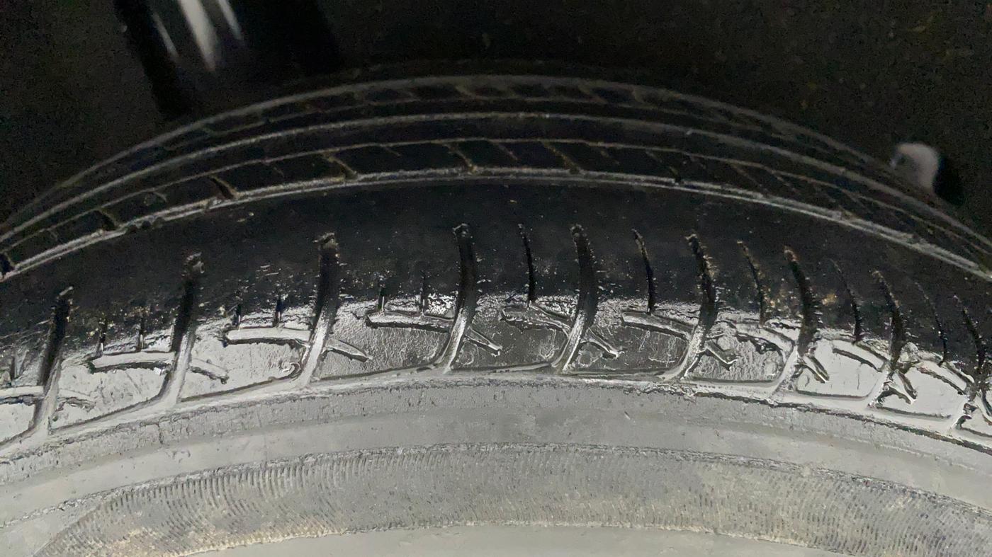 2018 Maruti Baleno DELTA PETROL 1.2, Petrol, Manual, 85,363 km, Right Rear Tyre Tread