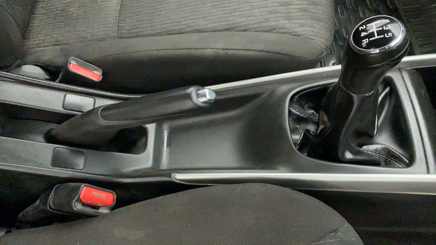 2018 Maruti Baleno DELTA PETROL 1.2, Petrol, Manual, 85,363 km, Gear Lever
