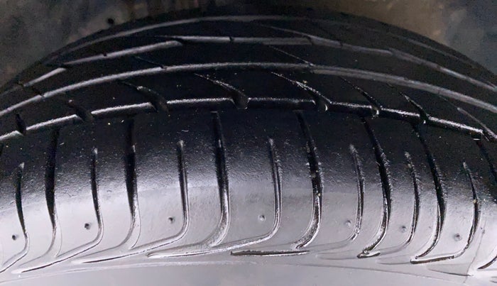 2019 Toyota YARIS G CVT, Petrol, Automatic, 12,233 km, Right Front Tyre Tread