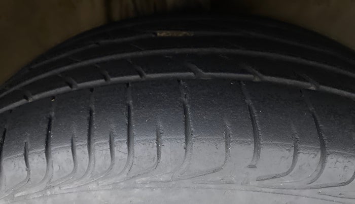 2018 Toyota YARIS J MT, Petrol, Manual, 46,914 km, Right Front Tyre Tread