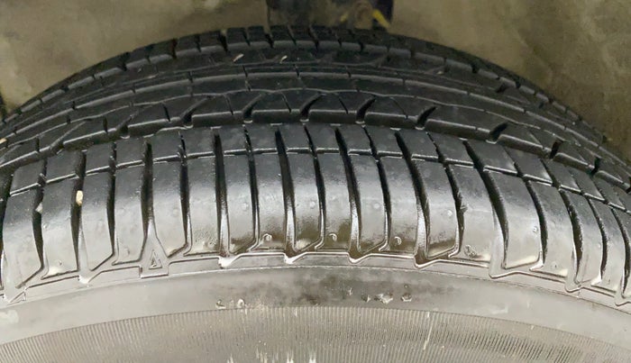 2017 Maruti Celerio VXI AGS, Petrol, Automatic, 12,451 km, Left Front Tyre Tread