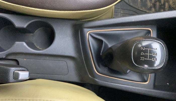 2018 Hyundai i20 Active 1.2 S, Petrol, Manual, 42,984 km, Gear Lever