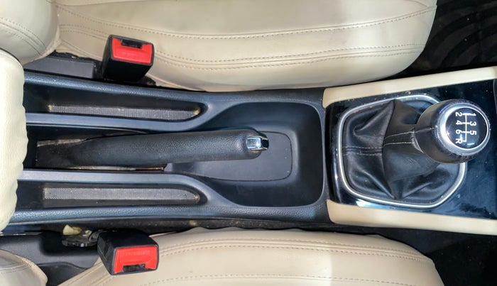 2021 Honda City 1.5L I-VTEC VX, Petrol, Manual, 20,647 km, Gear Lever