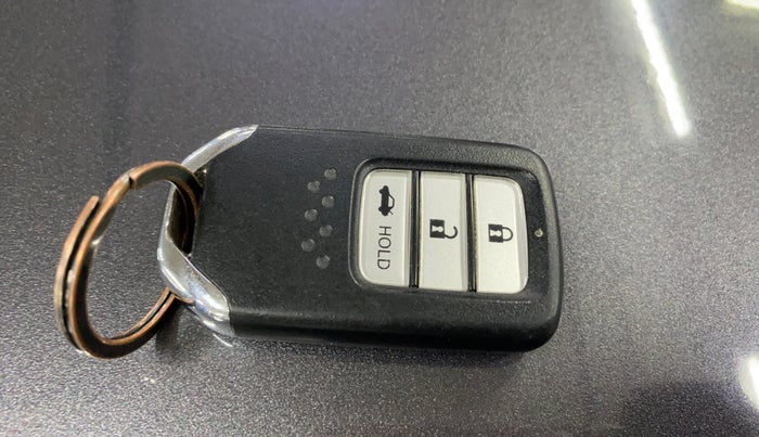 2021 Honda City 1.5L I-VTEC VX, Petrol, Manual, 20,647 km, Key Close Up