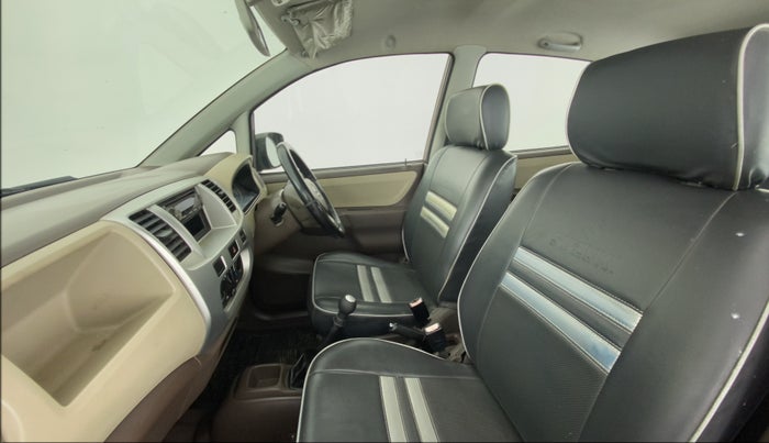 2010 Maruti Zen Estilo VXI, Petrol, Manual, 49,836 km, Right Side Front Door Cabin