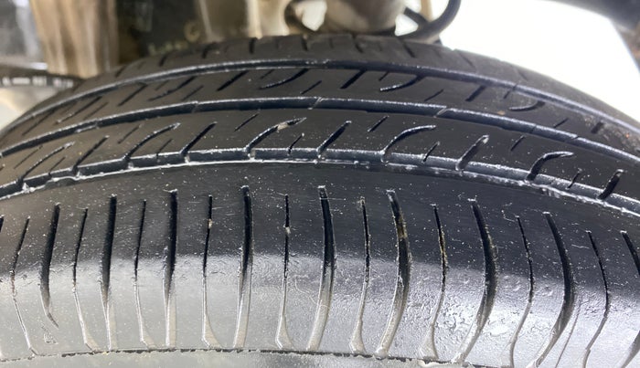 2010 Maruti Zen Estilo VXI, Petrol, Manual, 49,836 km, Left Rear Tyre Tread