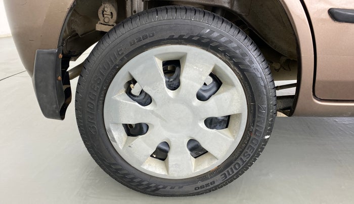 2010 Maruti Zen Estilo VXI, Petrol, Manual, 49,836 km, Right Rear Wheel