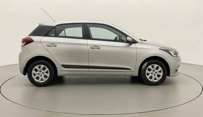 2014 Hyundai Elite i20 SPORTZ 1.2, Petrol, Manual, 81,958 km, Right Side View