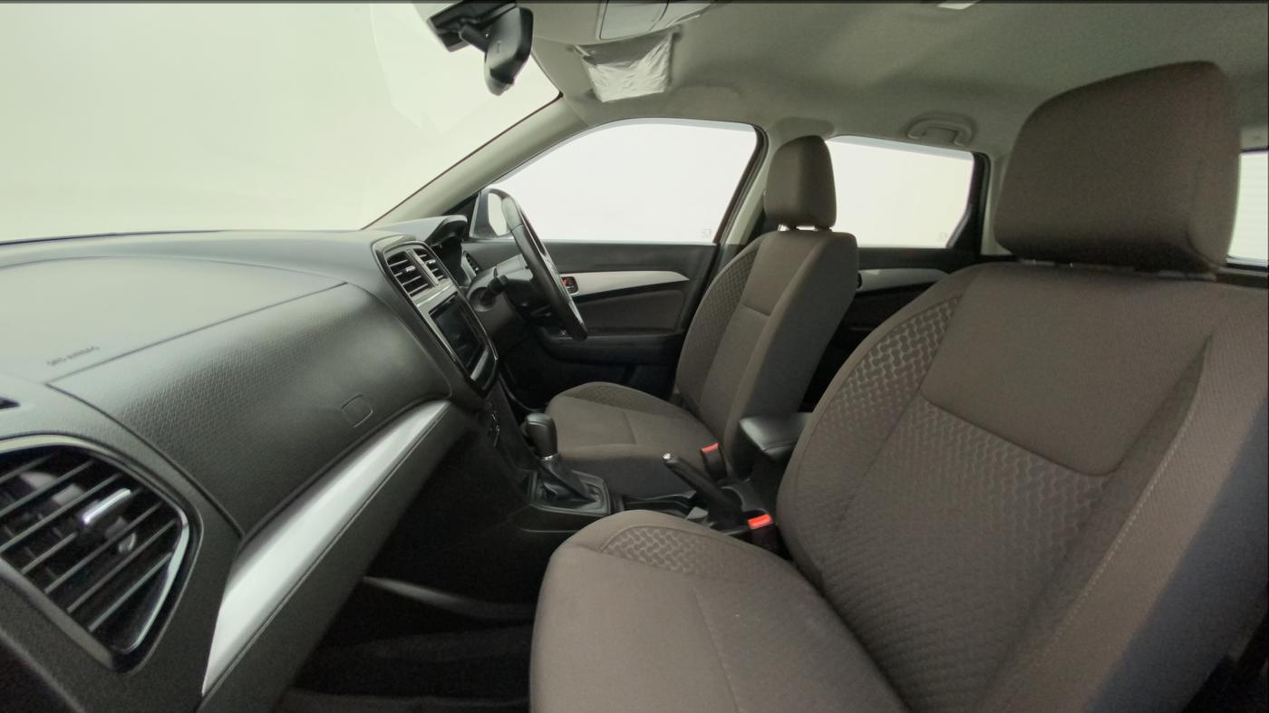 2022 Toyota URBAN CRUISER PREMIUM GRADE AT, Petrol, Automatic, 9,428 km, Right Side Front Door Cabin