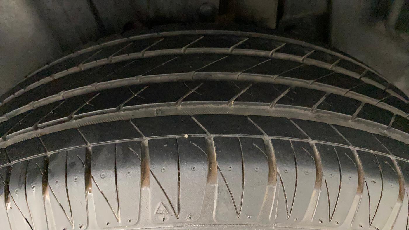 2022 Toyota URBAN CRUISER PREMIUM GRADE AT, Petrol, Automatic, 9,428 km, Left Rear Tyre Tread