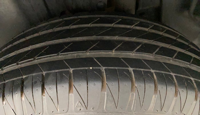 2022 Toyota URBAN CRUISER PREMIUM GRADE AT, Petrol, Automatic, 9,428 km, Left Rear Tyre Tread