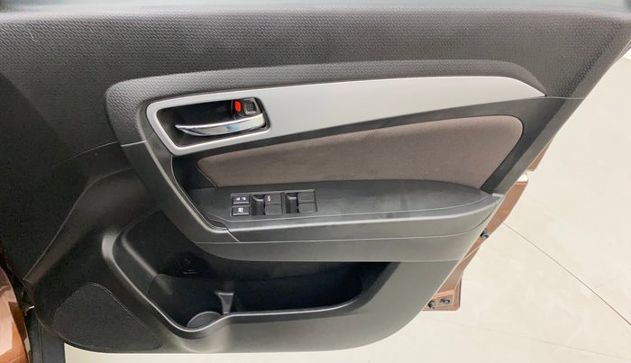 2022 Toyota URBAN CRUISER PREMIUM GRADE AT, Petrol, Automatic, 9,428 km, Driver Side Door Panels Control