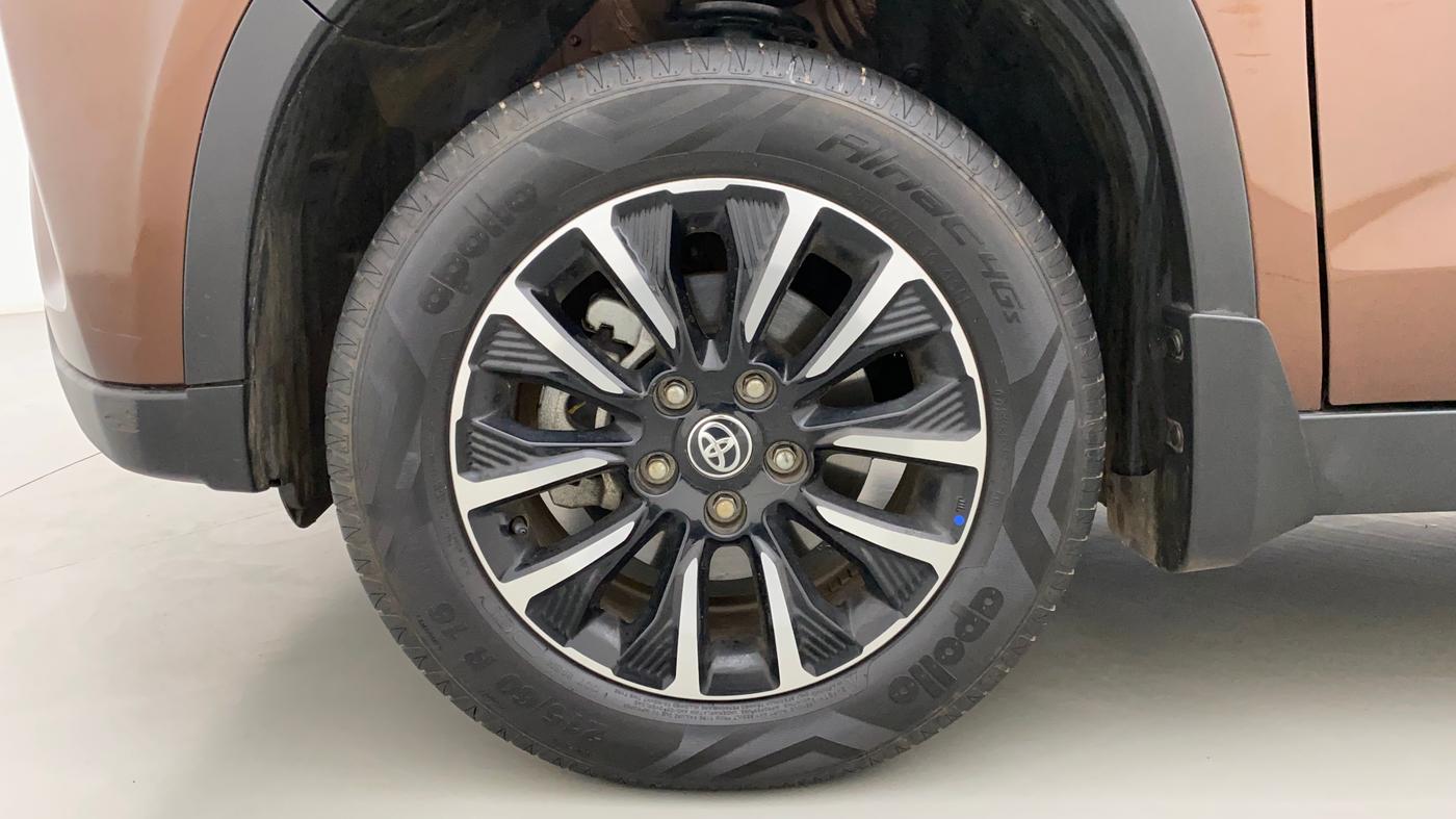 2022 Toyota URBAN CRUISER PREMIUM GRADE AT, Petrol, Automatic, 9,428 km, Left Front Wheel