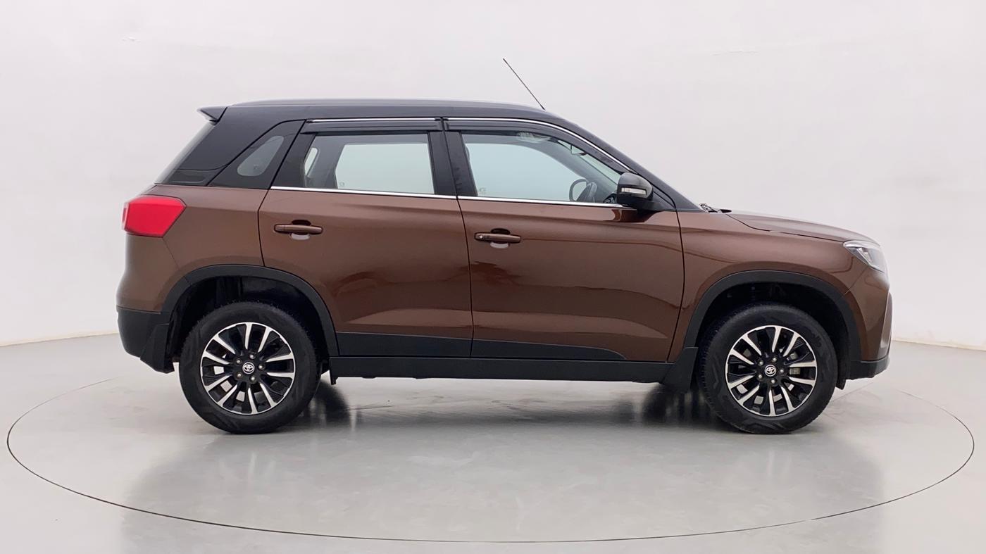 2022 Toyota URBAN CRUISER PREMIUM GRADE AT, Petrol, Automatic, 9,428 km, Right Side View