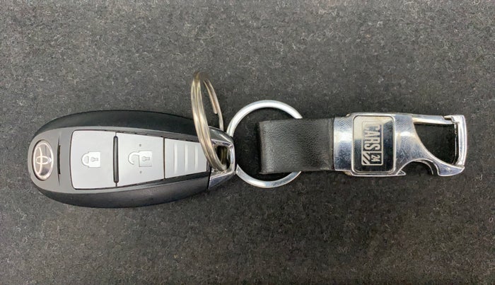 2022 Toyota URBAN CRUISER PREMIUM GRADE AT, Petrol, Automatic, 9,428 km, Key Close Up