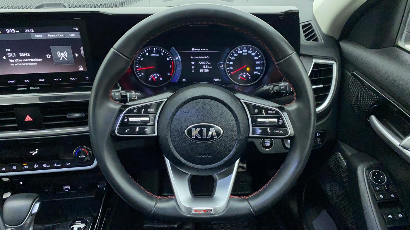 2020 KIA SELTOS GTX + AT PETROL, Petrol, Automatic, 7,345 km, Steering Wheel Close Up