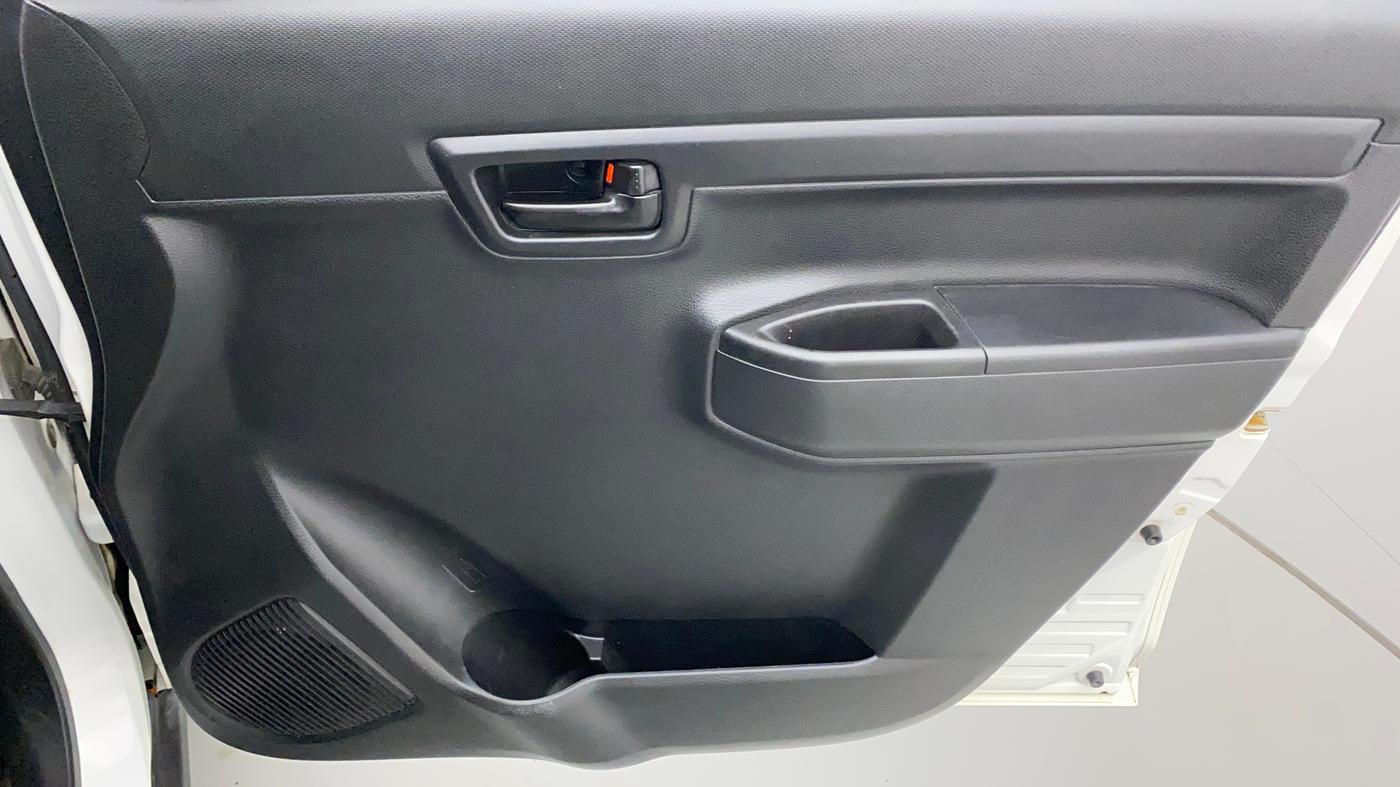 2021 Maruti S PRESSO VXI+, Petrol, Manual, 38,521 km, Driver Side Door Panels Control