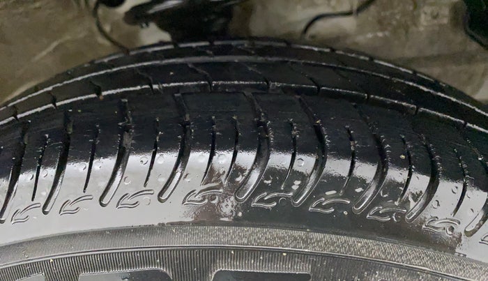 2021 Maruti S PRESSO VXI+, Petrol, Manual, 38,521 km, Right Front Tyre Tread