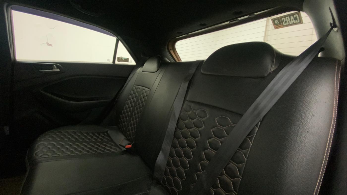 2015 Hyundai i20 Active 1.2 S, Petrol, Manual, 97,709 km, Right Side Rear Door Cabin