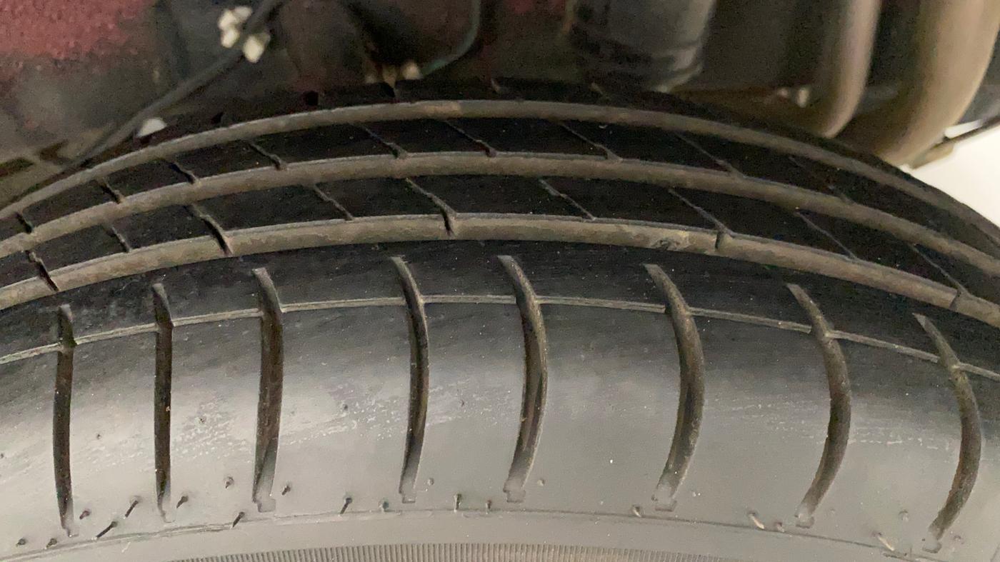 2018 Datsun Go Plus T, Petrol, Manual, 52,917 km, Left Rear Tyre Tread