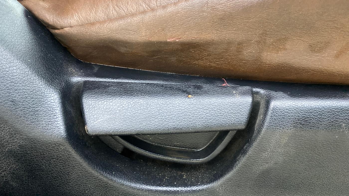 2018 Hyundai NEW SANTRO SPORTZ MT, Petrol, Manual, 47,889 km, Driver Side Adjustment Panel