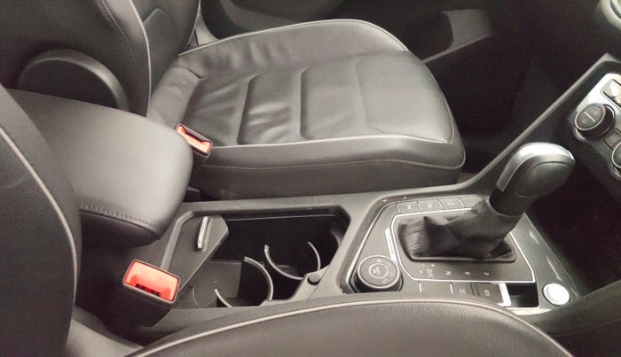 2019 Volkswagen TIGUAN ALL SPACE 2.0 TSI, Petrol, Automatic, 50,534 km, Gear Lever