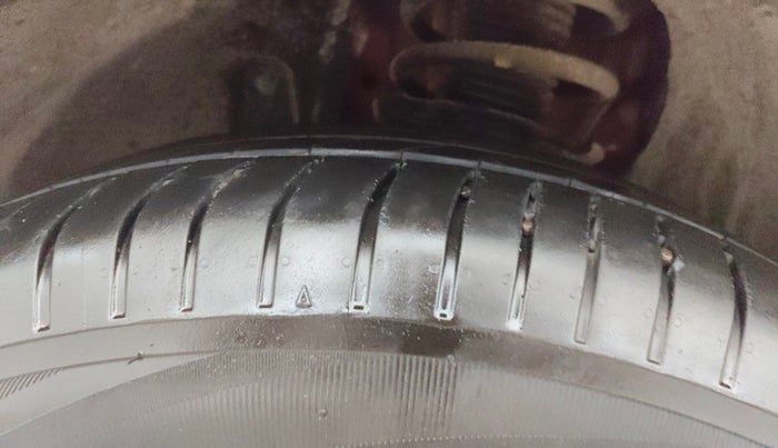 2019 Volkswagen TIGUAN ALL SPACE 2.0 TSI, Petrol, Automatic, 50,534 km, Left Front Tyre Tread