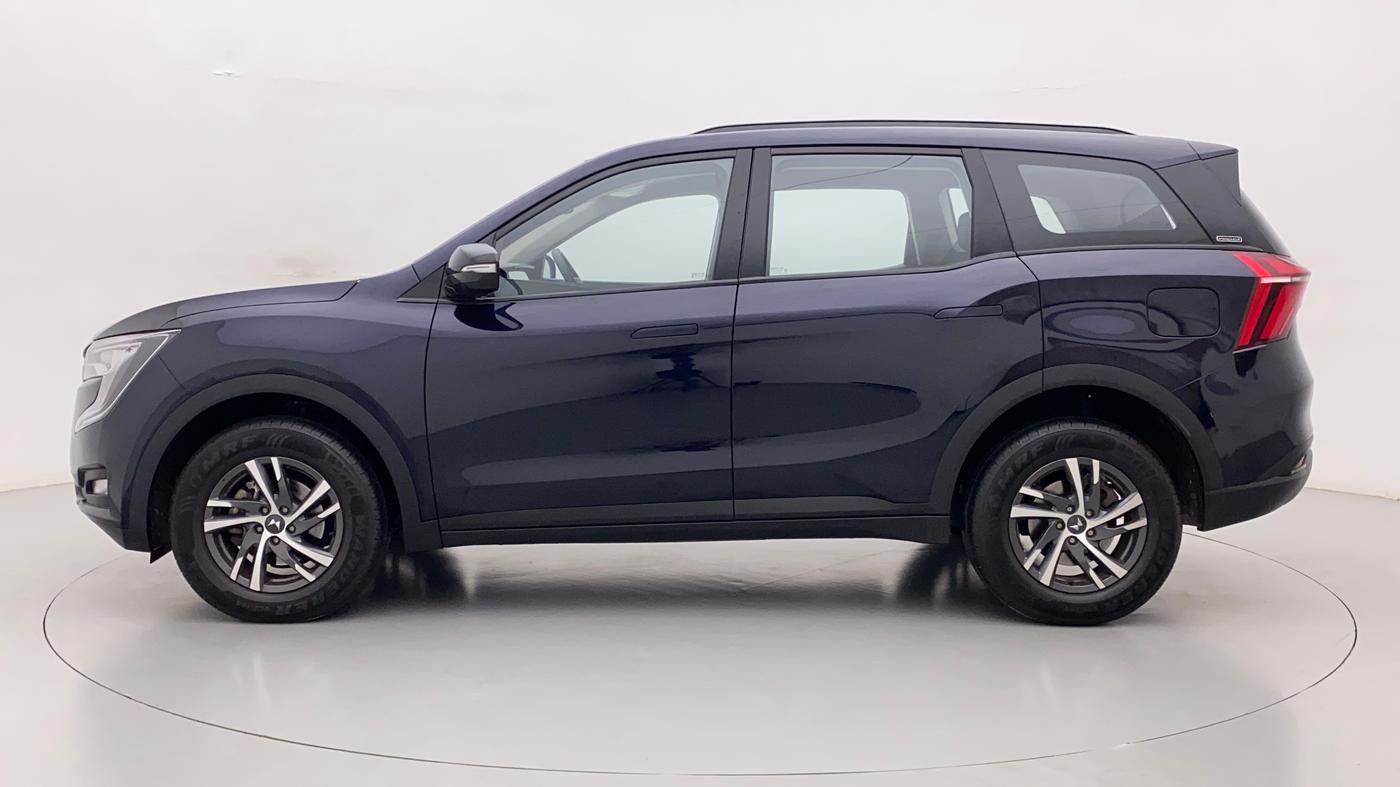 2022 Mahindra XUV700 AX 5 P AT 5 STR, Petrol, Automatic, 3,366 km, Left Side