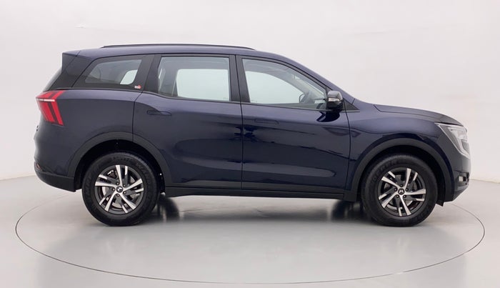 2022 Mahindra XUV700 AX 5 P AT 5 STR, Petrol, Automatic, 3,366 km, Right Side View